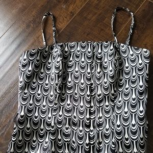 White House Black Market Tank Top 100% Silk Sz 0